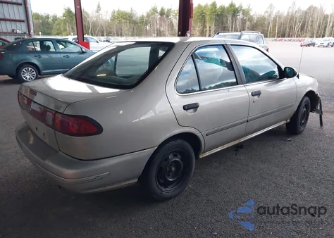 1998 Nissan Sentra Gle/Gxe/Xe z USA, uszkodzony, nr VIN 1N4AB41D1WC748258